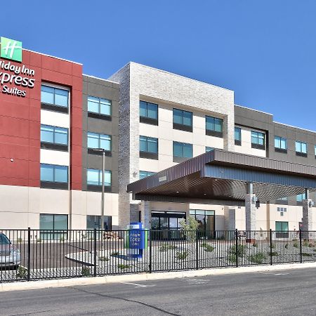 Holiday Inn Express & Suites - Albuquerque East By Ihg Exterior foto